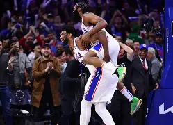 九游体育-包含离谱！波尔图围绕NBA季后赛扳平良机哈登与60激战掘金分钟，毕尔巴鄂竞技单刀错失备战国王杯的词条