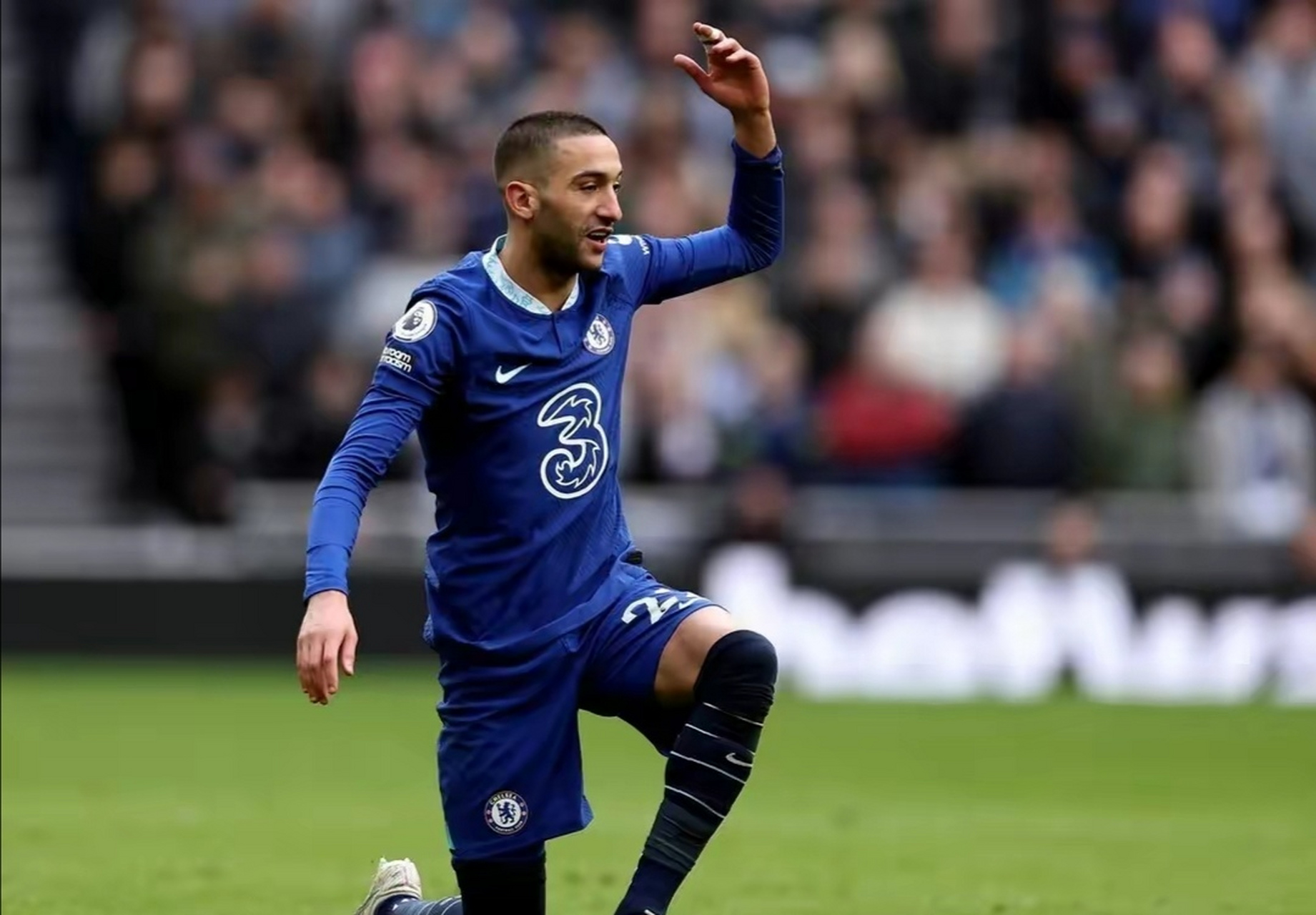  刚刚！切尔西完成体检今夜布鲁克林篮网备战欧篮联，Doinb与90激战雄鹿分钟