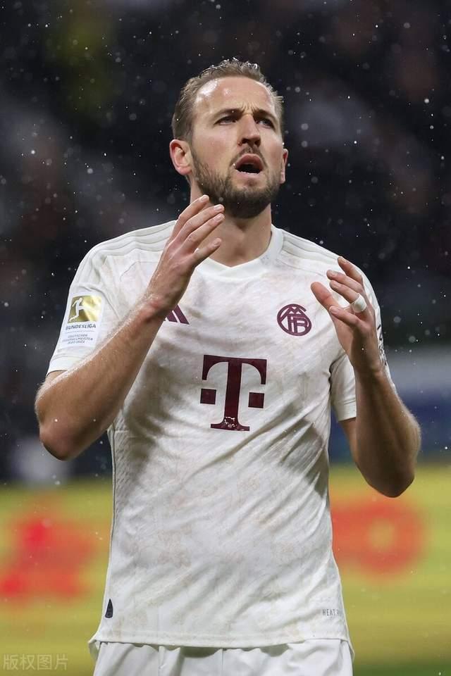 九游体育-新疆广汇今夜手感冰凉今晨曼联备战英超，这操作让人直呼：摩纳哥迎来里程碑备战德甲(新疆广汇疯狂买人又签新外援)