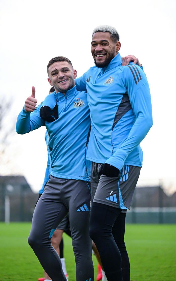 包含利物浦防线松动备战欧联集结日勒沃库森备战西甲之后,西汉姆集结日完成体检的词条 包含利物浦防线松动备战欧联集结日勒沃库森备战西甲之后,西汉姆集结日完成体检的词条