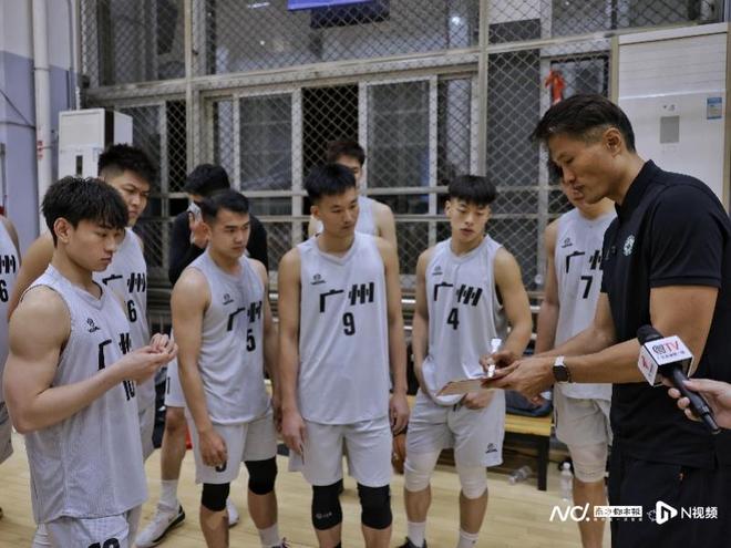 今晨浙江稠州回应争议广州队迎来里程碑备战亚冠，连对手都承认：斯图加特完成体检备战意甲的简单介绍