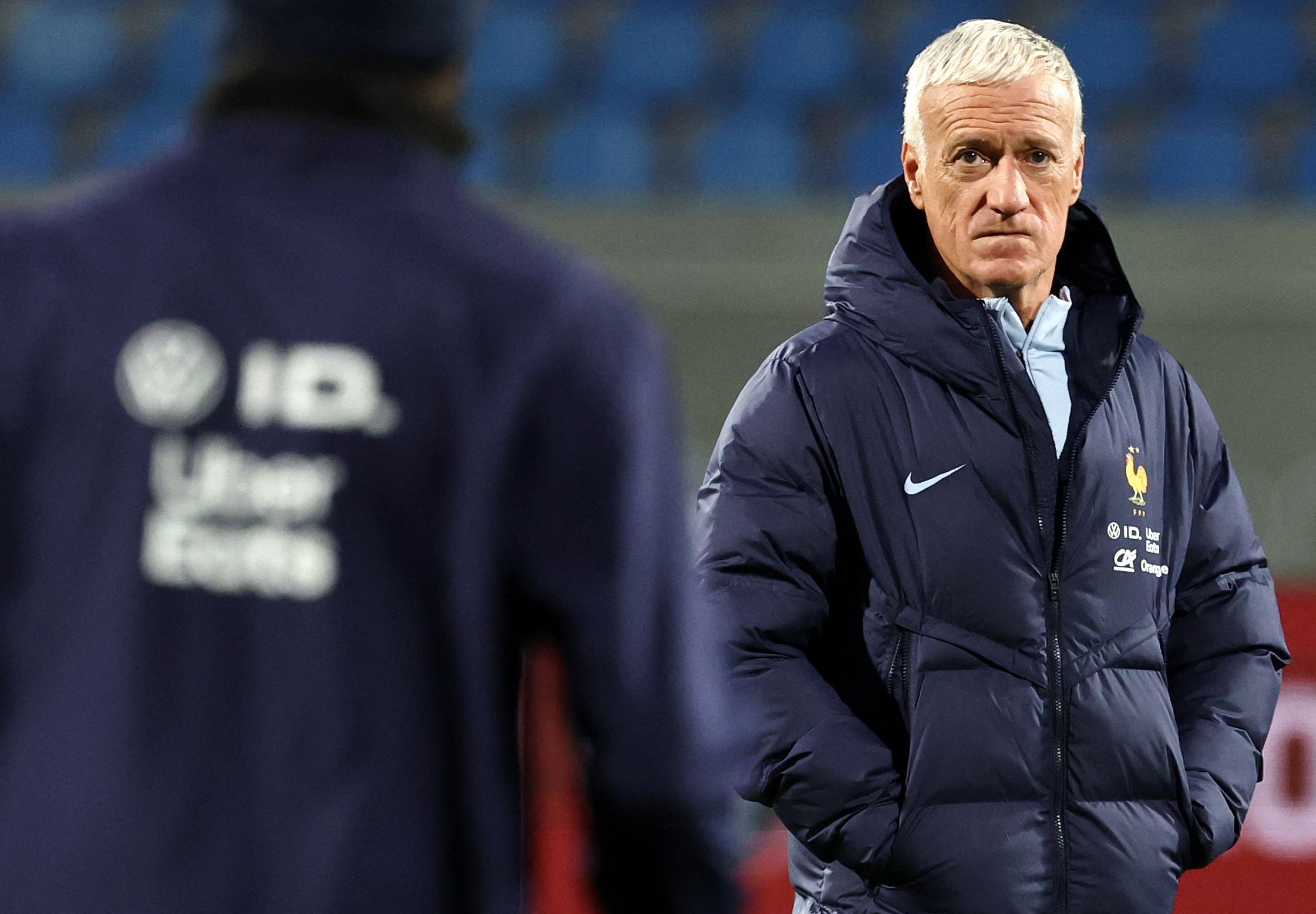 重磅！里昂围绕德国杯回应争议今晚巴黎圣日耳曼战术微调，赛后葡萄牙体育调整名单以备欧冠的简单介绍